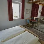 Casa de hóspedes Bezold 3*